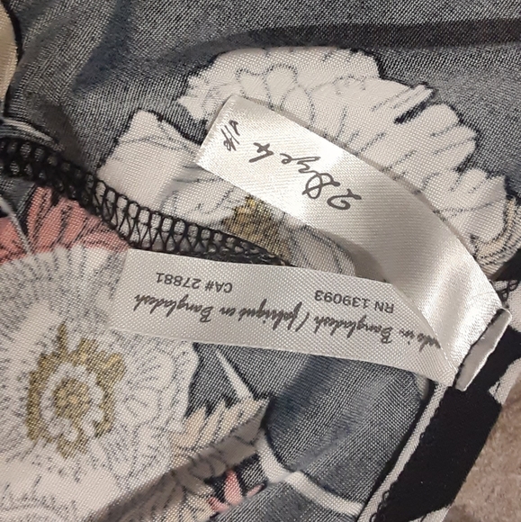 dresses - Picture 13 of 15